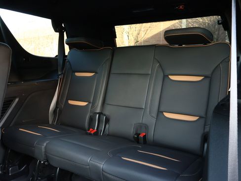 Certified 2024 GMC Yukon AT4 w/ AT4 Premium Package image 28