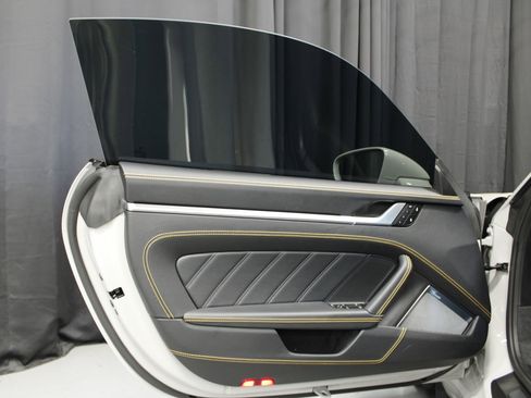 Used 2025 Porsche 911 Turbo S image 23