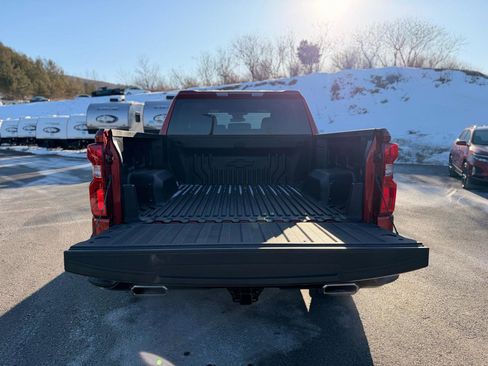 Used 2023 Chevrolet Silverado 1500 LT Trail Boss AWD/4WD image 15