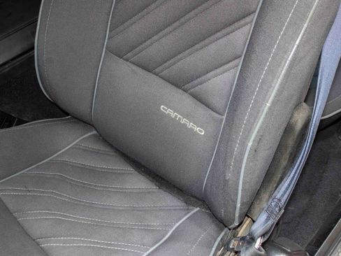 Used 1987 Chevrolet Camaro Z28 RWD image 32
