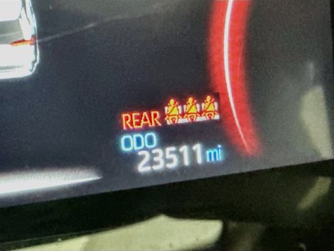 Used 2025 Toyota RAV4 LE FWD image 18