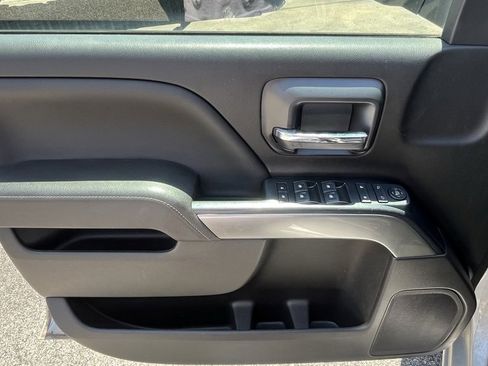 Used 2018 Chevrolet Silverado 1500 LT w/ All Star Edition image 9