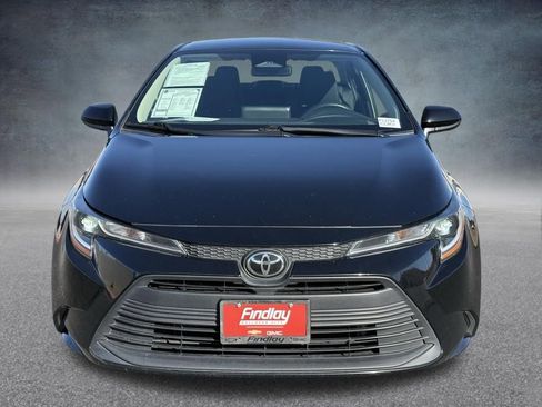 Used 2023 Toyota Corolla LE image 6