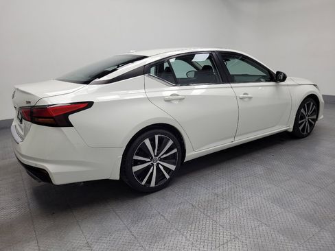 Used 2021 Nissan Altima 2.5 SR image 10