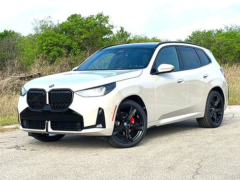 New 2026 BMW X3 xDrive30i AWD/4WD image 2