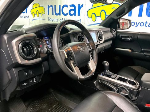 Certified 2023 Toyota Tacoma Limited image 8