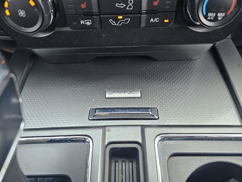 Used 2017 Ford F150 XLT w/ Equipment Group 302A Luxury AWD/4WD image 64