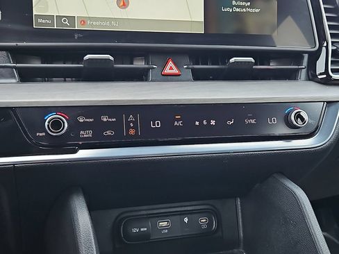 Certified 2023 Kia Sportage X-Line AWD/4WD image 19
