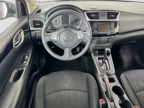 Used 2017 Nissan Sentra SV image 22