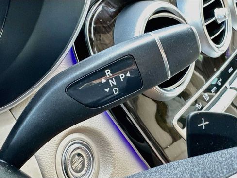 Certified 2022 Mercedes-Benz GLC 300 image 16