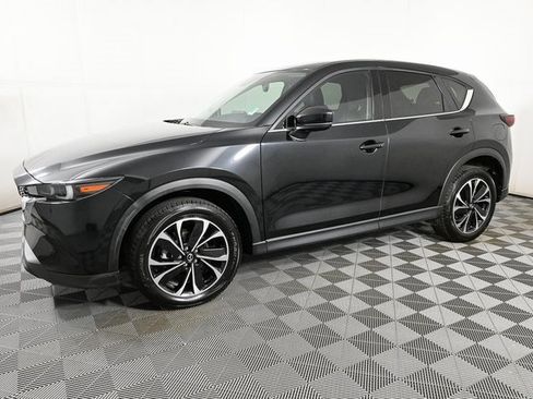 Used 2022 MAZDA CX-5 AWD 2.5 S w/ Premium Package image 2