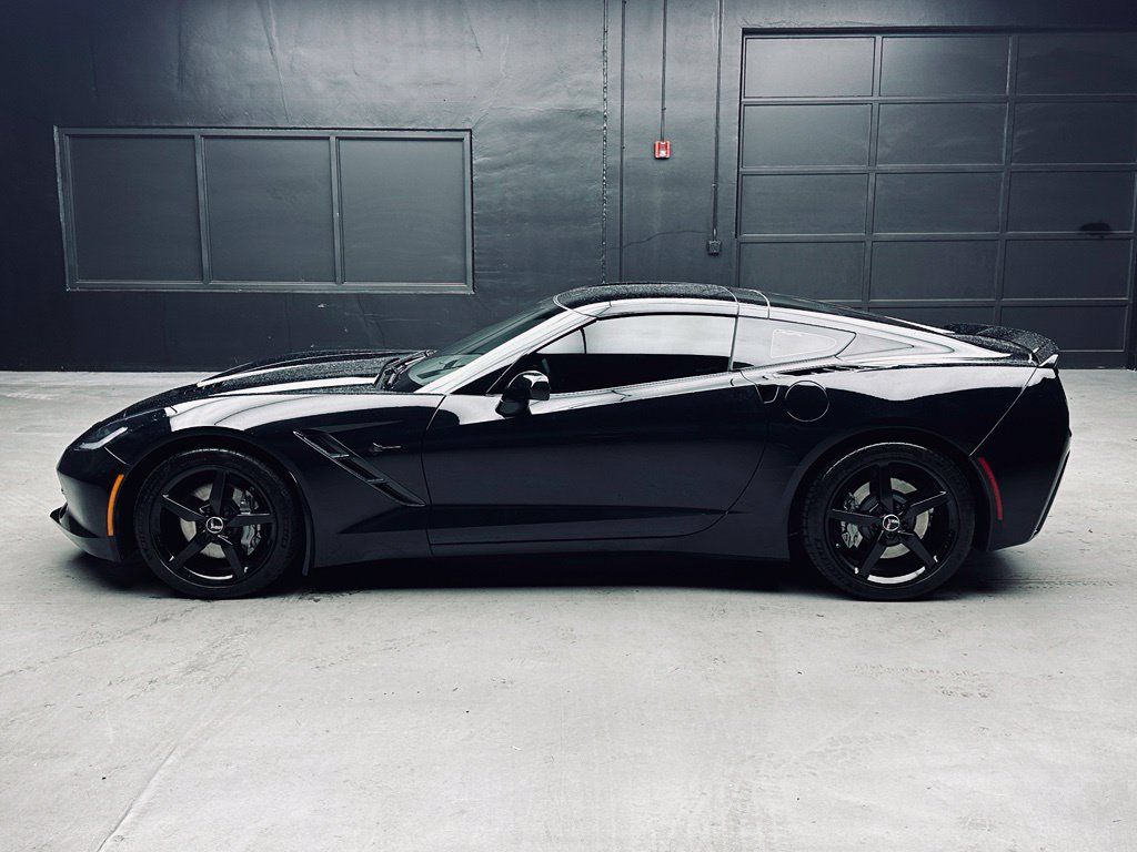 Used 2015 Chevrolet Corvette Stingray Coupe w/ 2LT Preferred Equipment Group RWD image 5