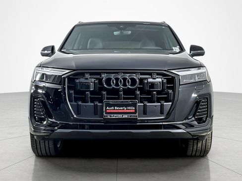 Used 2025 Audi Q7 2.0T Premium w/ Convenience Plus Package image 8