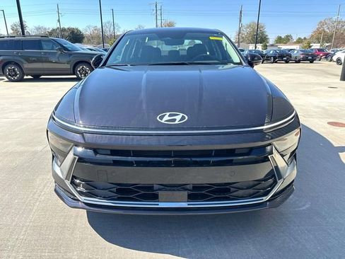 New 2026 Hyundai Sonata SEL FWD image 2