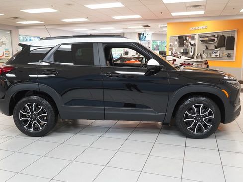 New 2026 Chevrolet TrailBlazer ACTIV w/ Convenience Package FWD image 12
