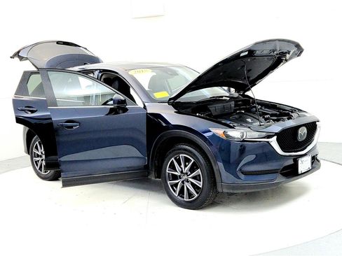 Used 2018 MAZDA CX-5 Touring w/ Preferred Equipment Package image 12
