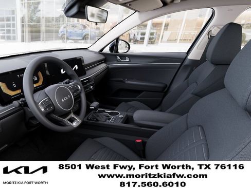 New 2026 Kia K5 LXS FWD image 17