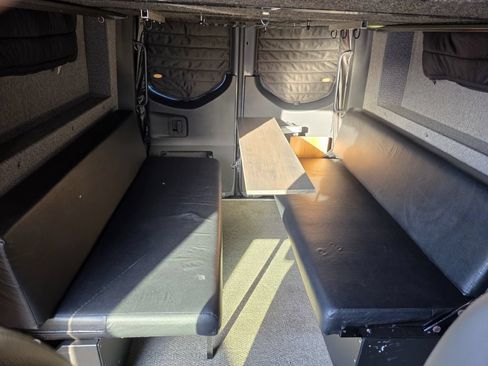 Used 2021 Mercedes-Benz Sprinter 2500 image 36