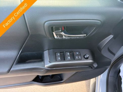 Certified 2019 Toyota Tacoma TRD Sport image 10