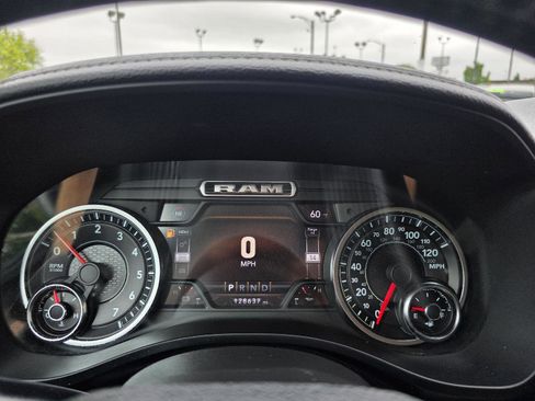 Used 2021 RAM 1500 Laramie w/ Laramie Southwest Edition AWD/4WD image 29