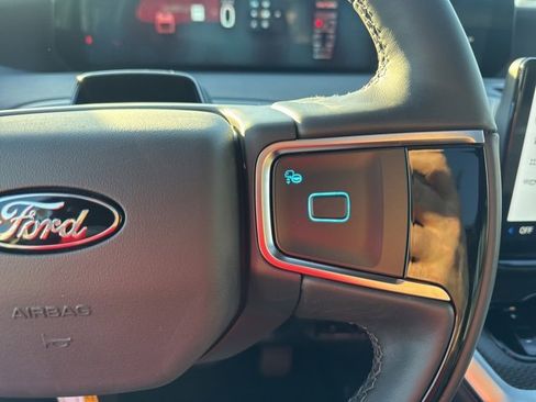 New 2025 Ford Expedition Max Platinum w/ Stealth Performance Package image 30