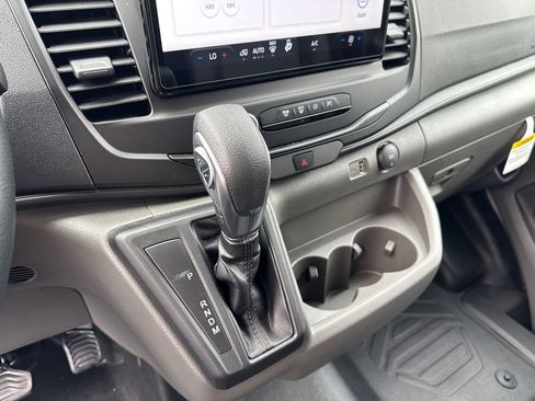 New 2026 Ford Transit 250 148 Medium Roof w/ Load Area Protection Package image 26