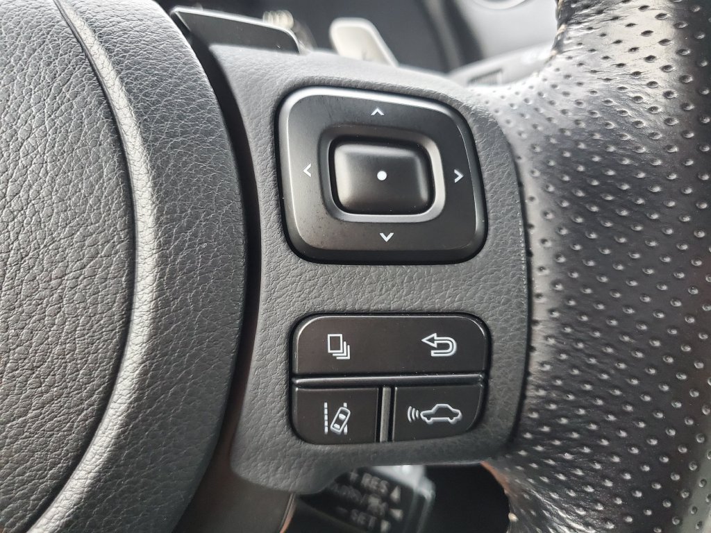Used 2022 Lexus IS 350 F Sport AWD/4WD image 17