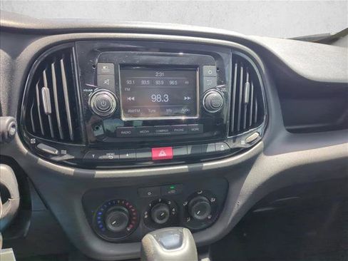 Used 2018 RAM ProMaster City Tradesman image 6