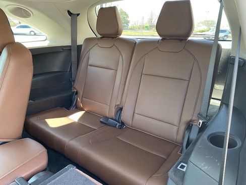 Used 2017 Acura MDX SH-AWD w/ Advance Package image 28