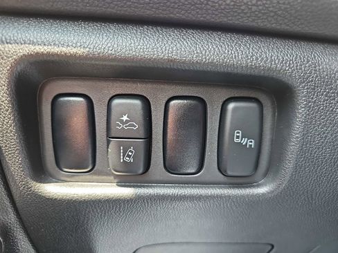 Used 2023 Mitsubishi Outlander Sport SE image 42