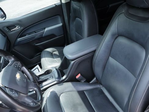 Used 2018 Chevrolet Colorado Z71 AWD/4WD image 23