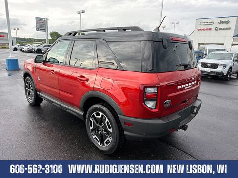 Used 2022 Ford Bronco Sport Outer Banks AWD/4WD image 3