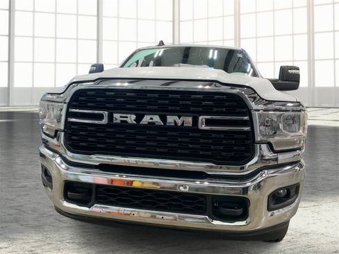 Used 2024 RAM 3500 Big Horn image 19