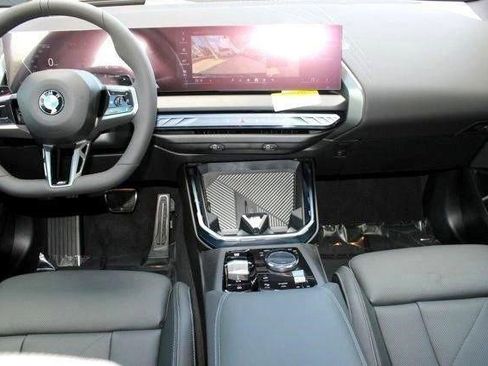 Used 2025 BMW X3 xDrive30i w/ Premium Package image 17