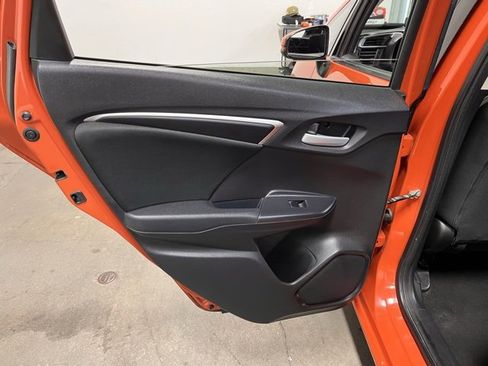 Used 2018 Honda Fit LX image 19