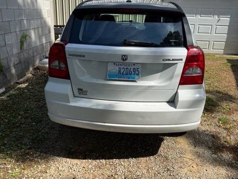 Used 2011 Dodge Caliber Mainstreet FWD image 2
