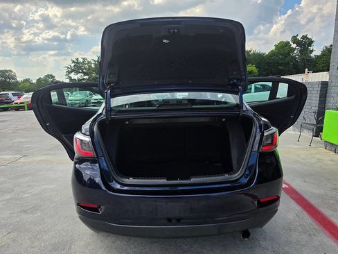 Used 2017 Toyota Yaris iA FWD image 38