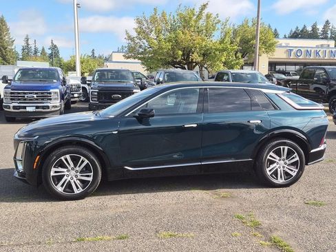 Used 2024 Cadillac Lyriq Tech AWD/4WD image 2