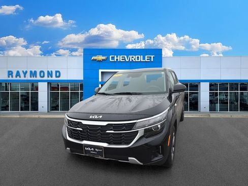 Certified 2024 Kia Seltos LX AWD/4WD image 7