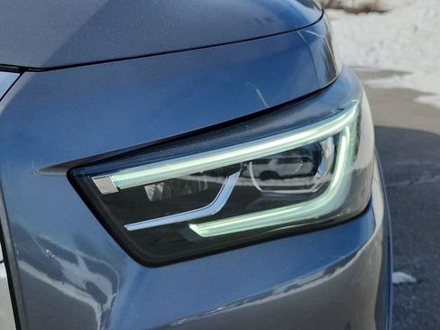 Used 2018 INFINITI QX80 4WD w/ Driver Assistance Package image 9