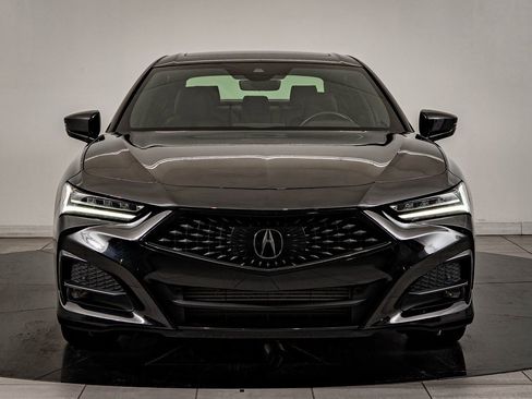 Used 2023 Acura TLX SH-AWD w/A-Spec Package image 2