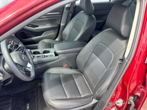 Used 2021 Nissan Altima 2.5 SL FWD image 11
