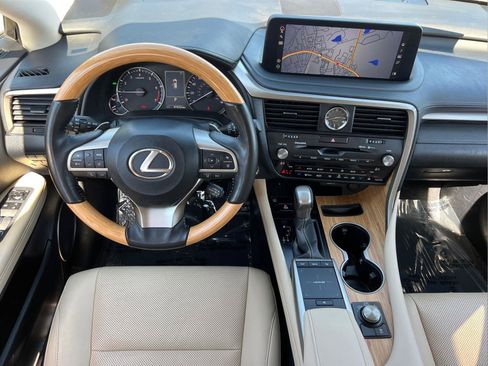 Certified 2022 Lexus RX 350L FWD w/ Premium Package image 24