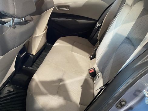 Used 2020 Toyota Corolla LE image 9