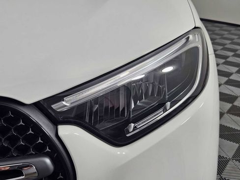 New 2025 Mercedes-Benz GLC 350e 4MATIC image 10