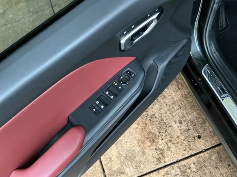 Used 2025 Kia K4 GT-Line w/ GT-Line Premium Package image 15