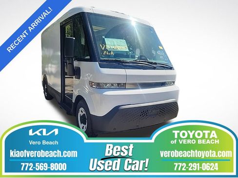 Used 2024 Chevrolet Brightdrop 400 w/ Commercial Equipment Package AWD/4WD image 1