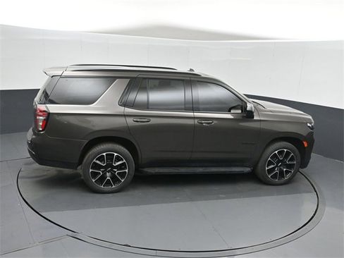 Used 2021 Chevrolet Tahoe RST w/ Rear Media and Nav Package image 32