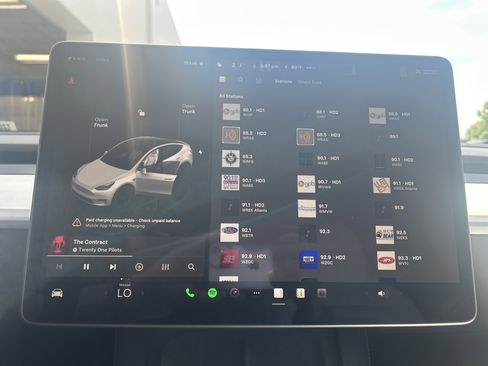 Used 2024 Tesla Model Y Long Range image 13