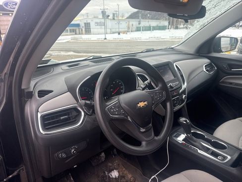 Used 2020 Chevrolet Equinox LS w/ LS Convenience Package image 13